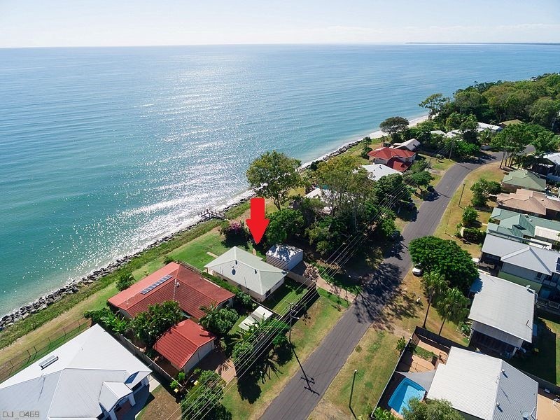 66 Kingfisher Parade, Toogoom QLD 4655