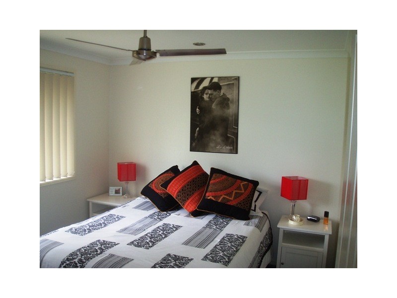 6 Elboz Crt, Burrum Heads QLD 4659