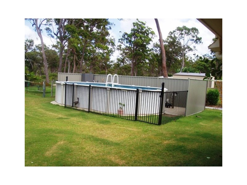 6 Elboz Crt, Burrum Heads QLD 4659