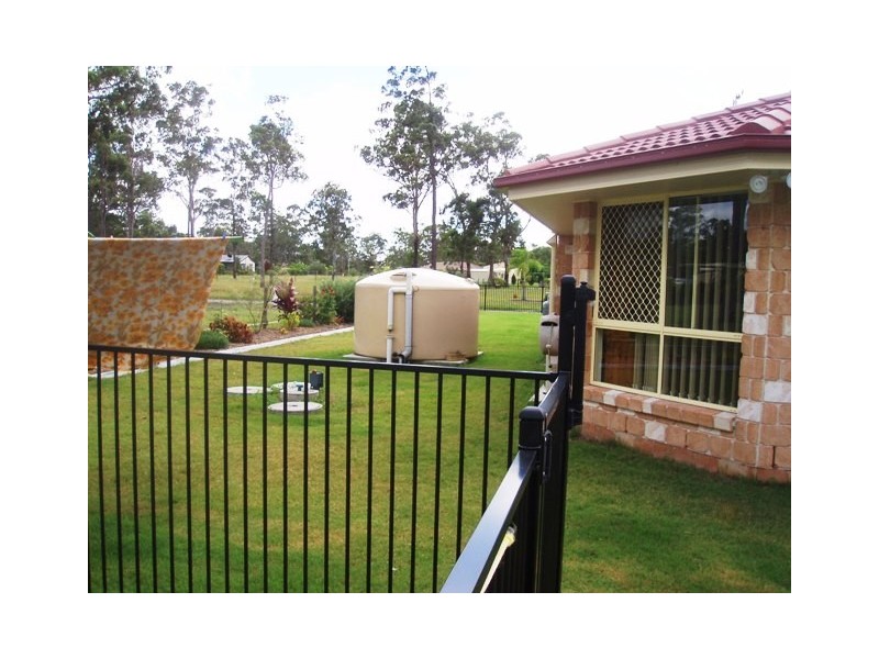 6 Elboz Crt, Burrum Heads QLD 4659