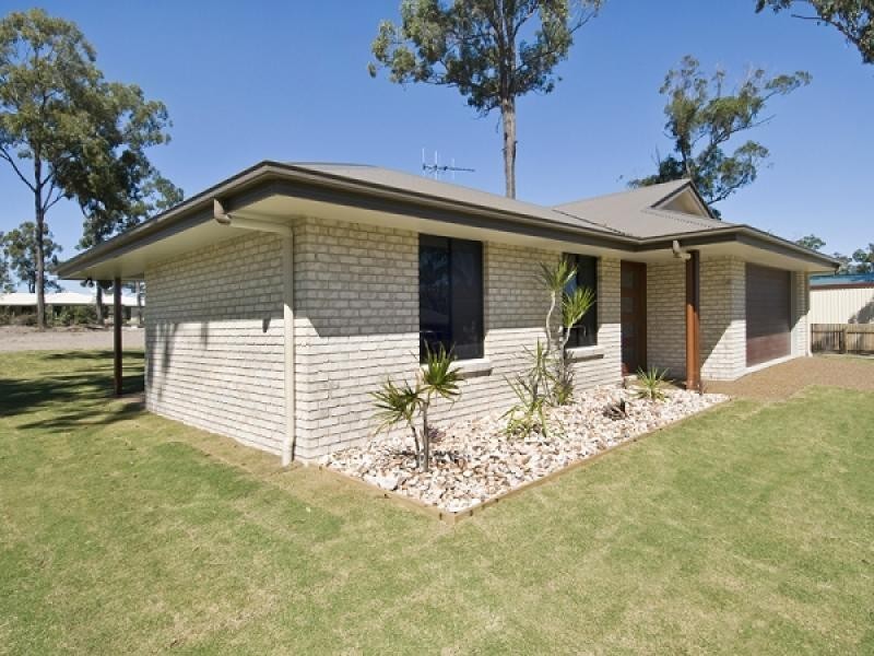 4 Birchwood Court, Burrum Heads QLD 4659