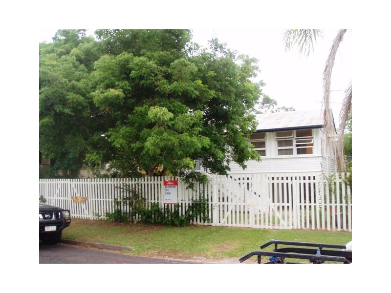 21 Burrum Street, Burrum Heads QLD 4659