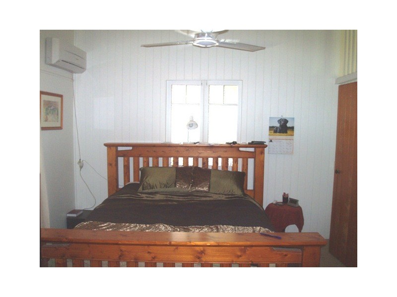 21 Burrum Street, Burrum Heads QLD 4659