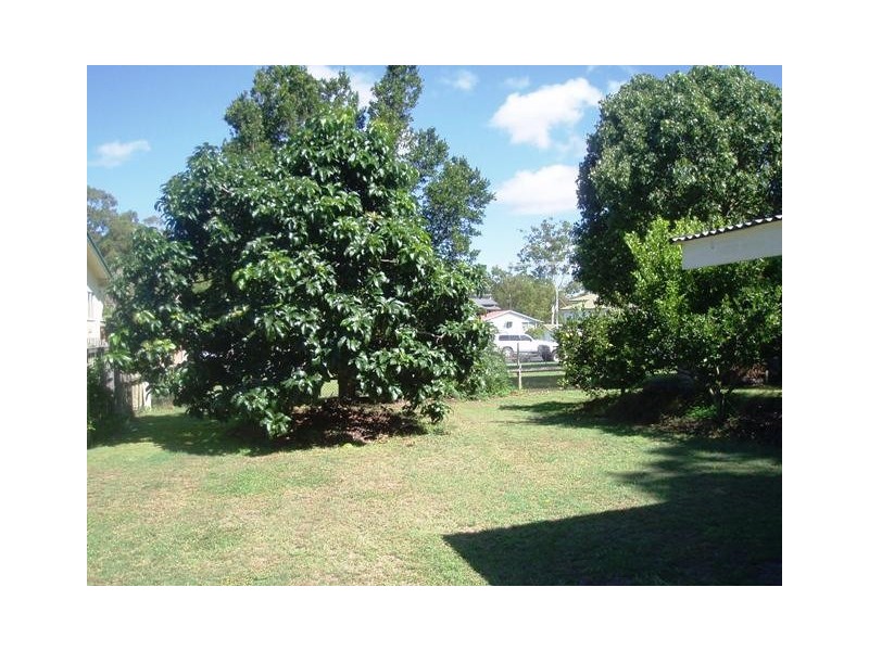 21 Burrum Street, Burrum Heads QLD 4659