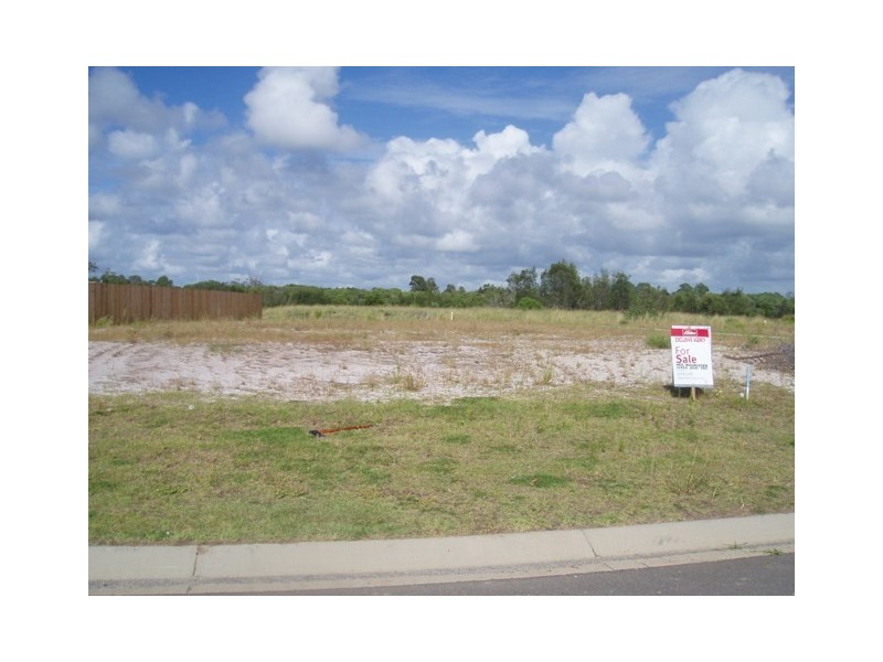 71 Beach Dve, Burrum Heads QLD 4659