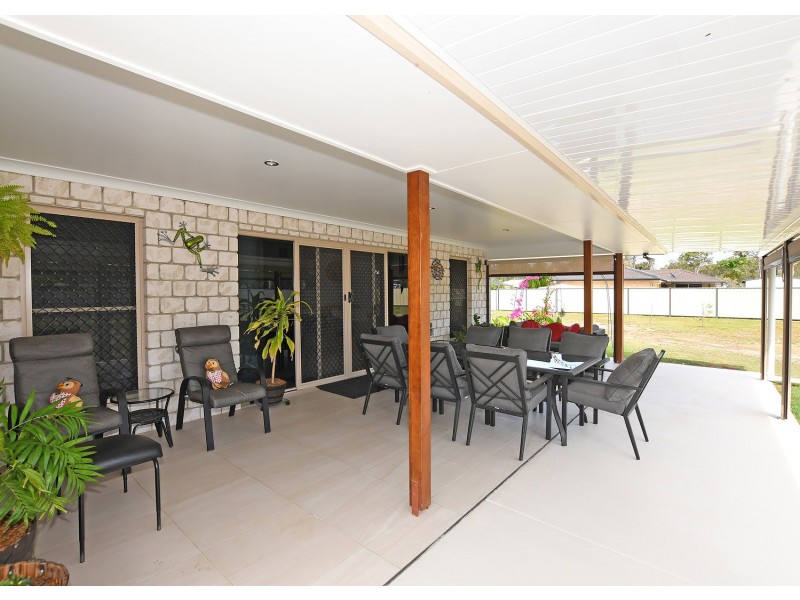 5 Elboz Crt, Burrum Heads QLD 4659