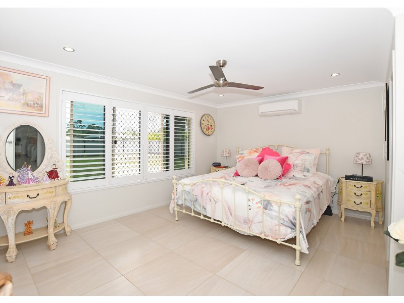 5 Elboz Crt, Burrum Heads QLD 4659