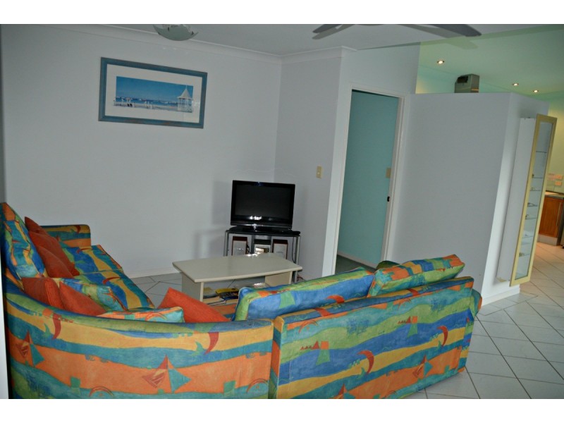 27 Traviston Way, Burrum Heads QLD 4659