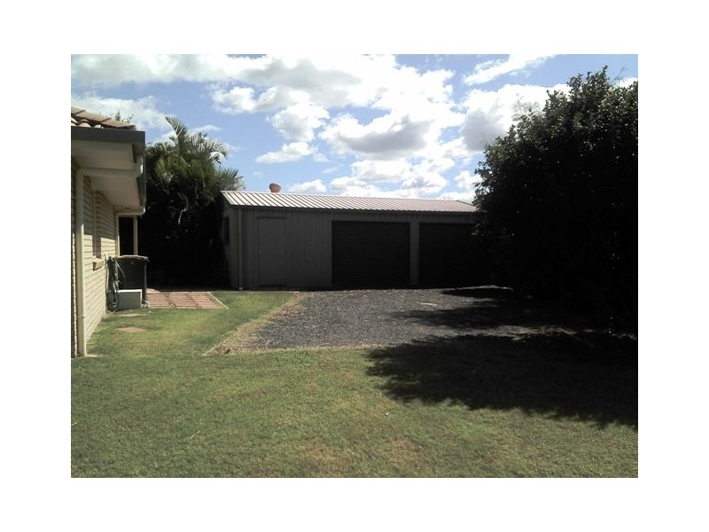 2 Amber Court, Burrum Heads QLD 4659