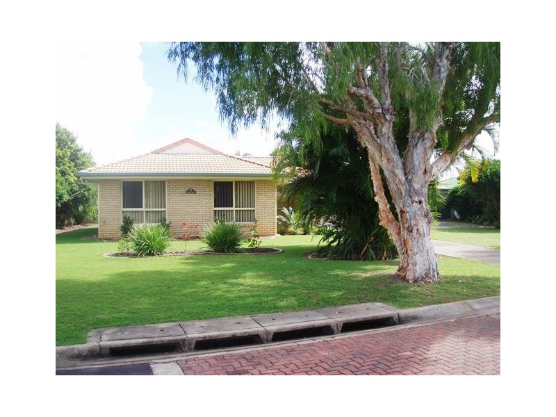 2 Amber Court, Burrum Heads QLD 4659
