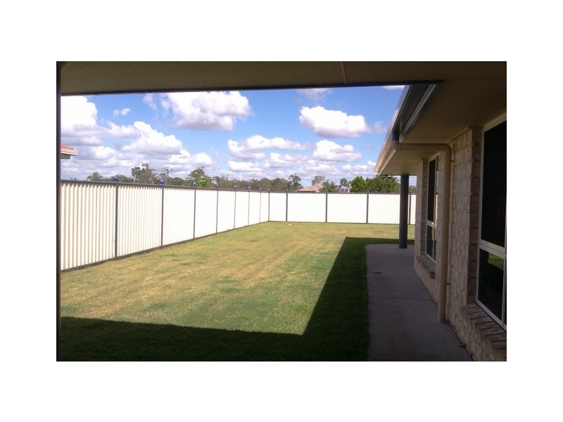 43 Traviston Way, Burrum Heads QLD 4659