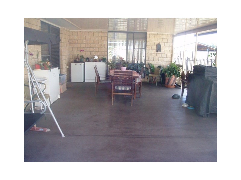 40 Sunrise Cres, Burrum Heads QLD 4659