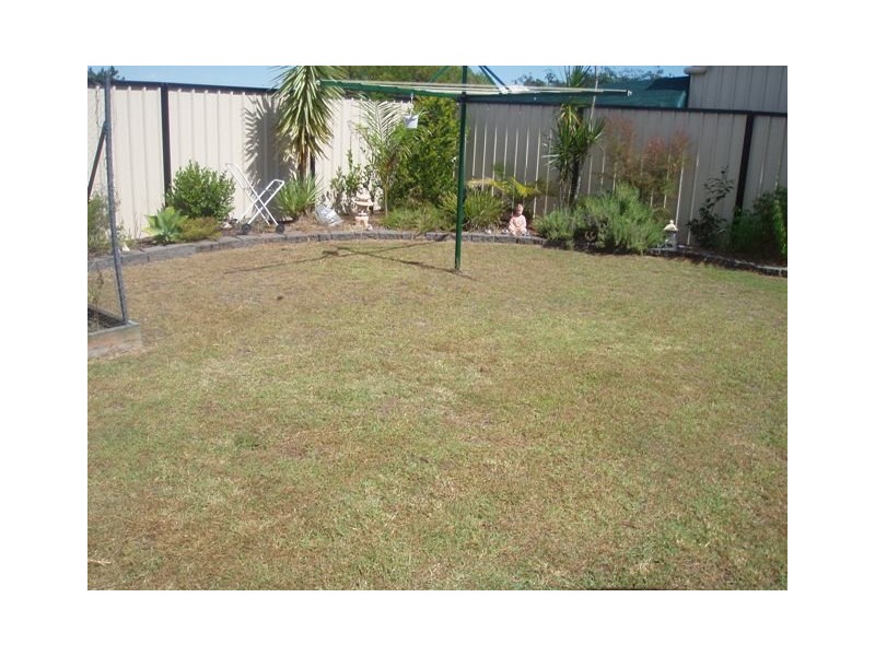 40 Sunrise Cres, Burrum Heads QLD 4659