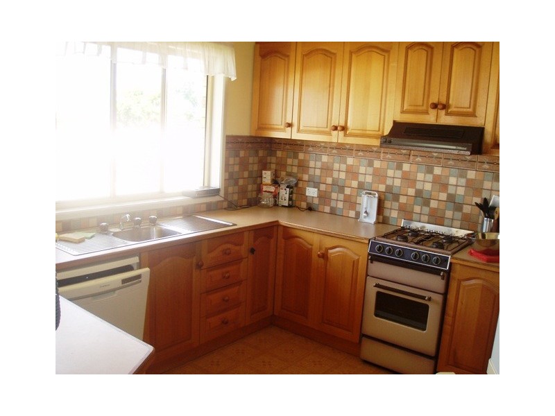 81 Riverview Dr, Burrum Heads QLD 4659