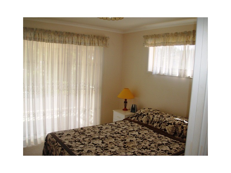 81 Riverview Dr, Burrum Heads QLD 4659