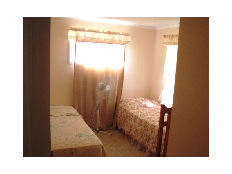 81 Riverview Dr, Burrum Heads QLD 4659