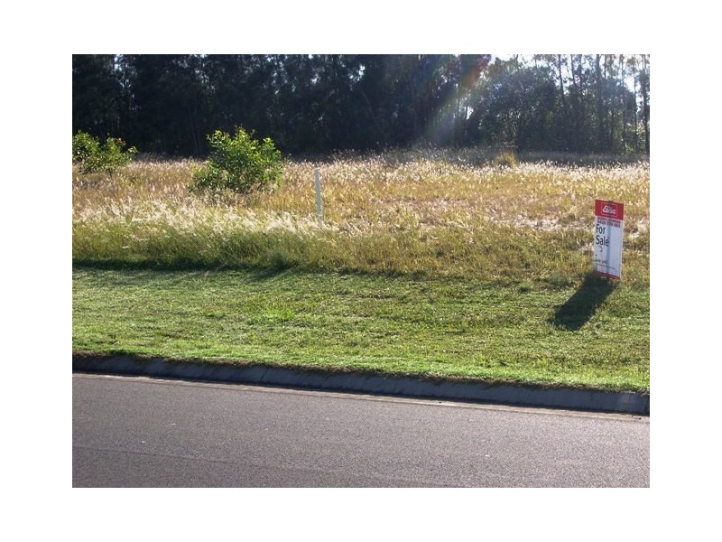 4 Eds Place, Burrum Heads QLD 4659