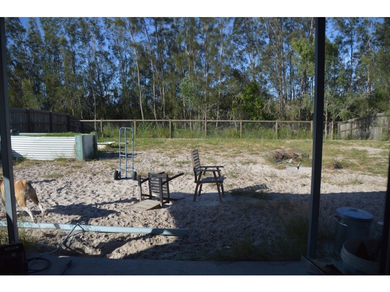 4 Eds Place, Burrum Heads QLD 4659