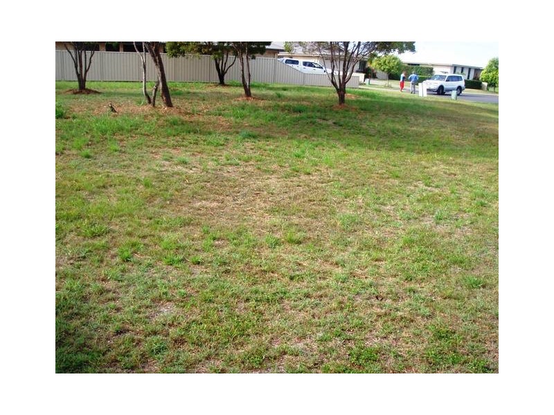 24 Noeme Street, Burrum Heads QLD 4659