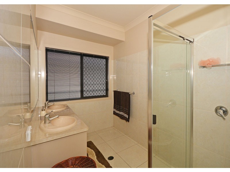 8 Lucas Drive, Burrum Heads QLD 4659