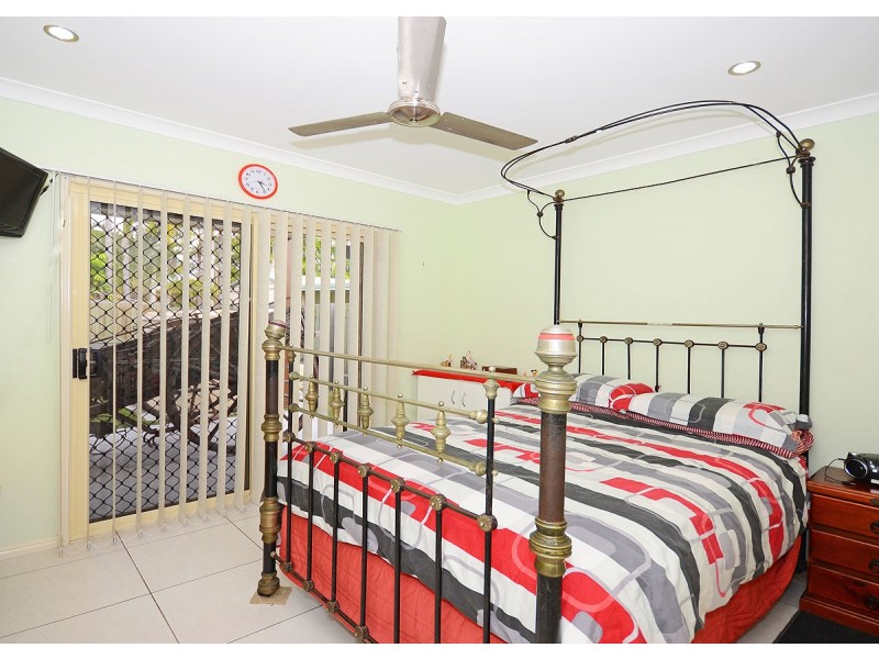 6 Torbanlea Street, Burrum Heads QLD 4659