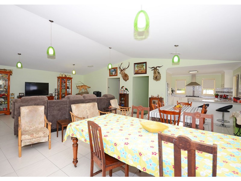 6 Torbanlea Street, Burrum Heads QLD 4659
