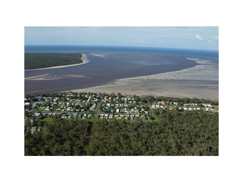 6 Torbanlea Street, Burrum Heads QLD 4659