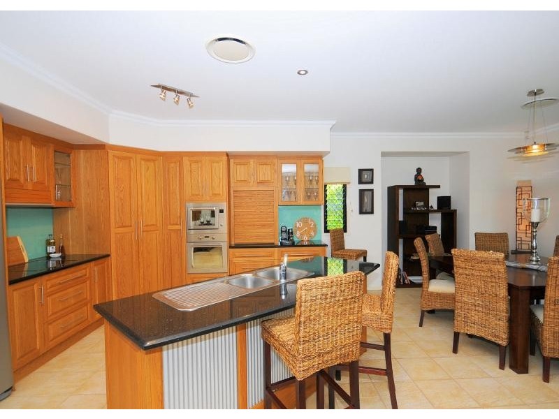 38 Shellcot, Toogoom QLD 4655