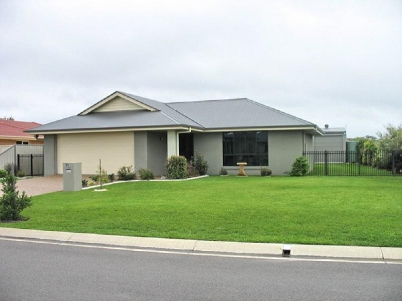 11 Lilly Pilly Drive, Burrum Heads QLD 4659