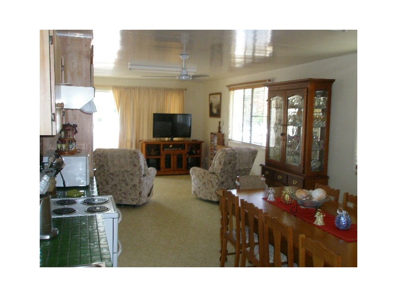 41 Riverview Drive, Burrum Heads QLD 4659