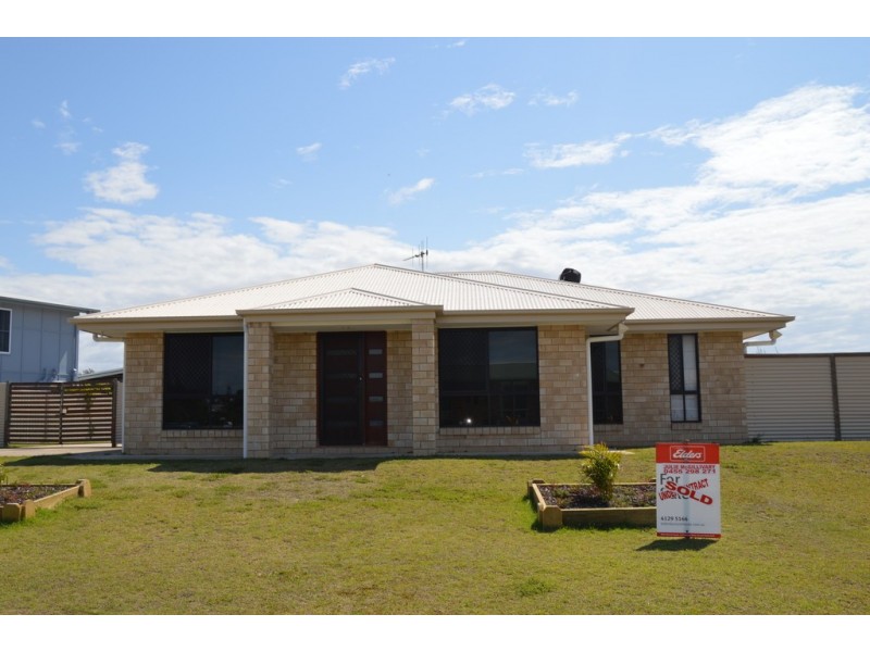 77 Beach Drive, Burrum Heads QLD 4659