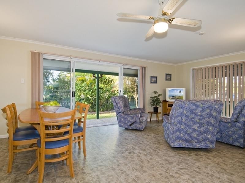 37 Beach Drive, Burrum Heads QLD 4659