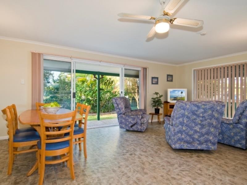 37 Beach Drive, Burrum Heads QLD 4659