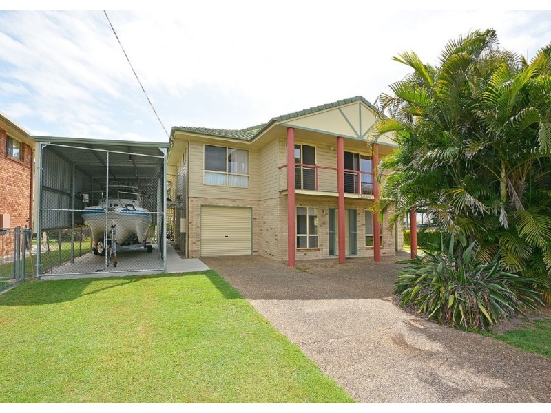 14 Travis Road, Burrum Heads QLD 4659