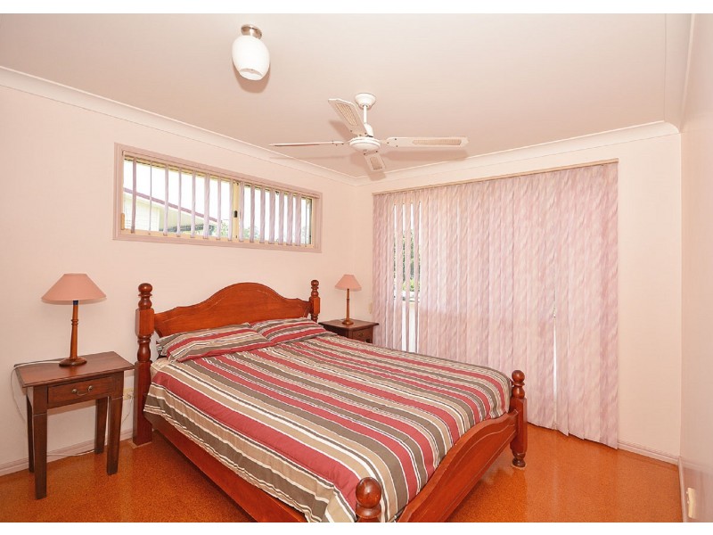 14 Travis Road, Burrum Heads QLD 4659