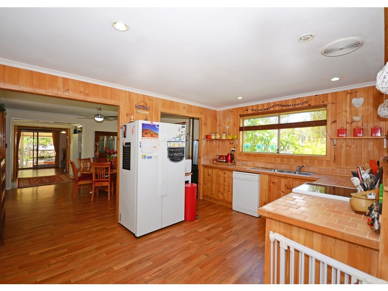 9 Lorikeet Drive, Burrum Heads QLD 4659