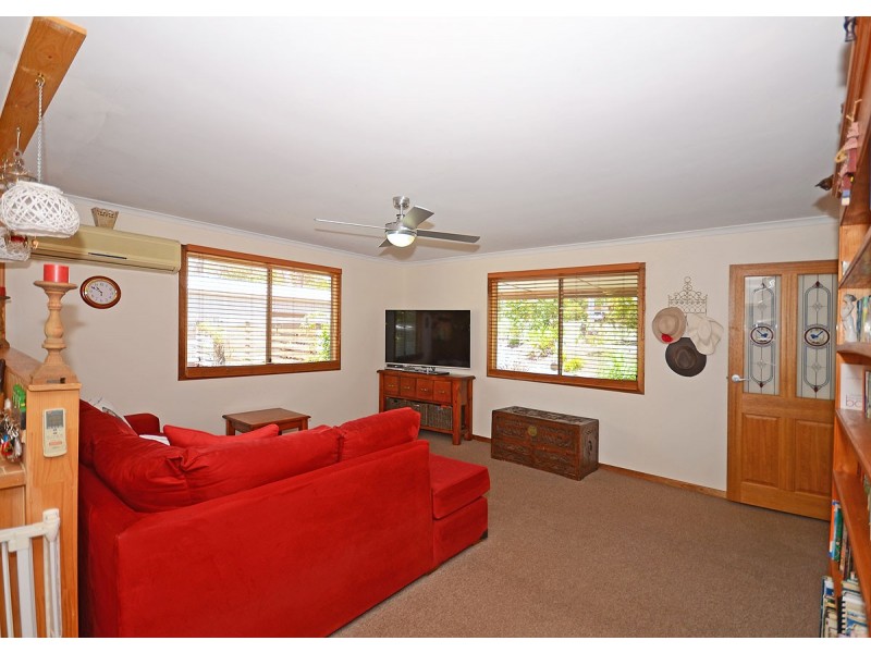9 Lorikeet Drive, Burrum Heads QLD 4659