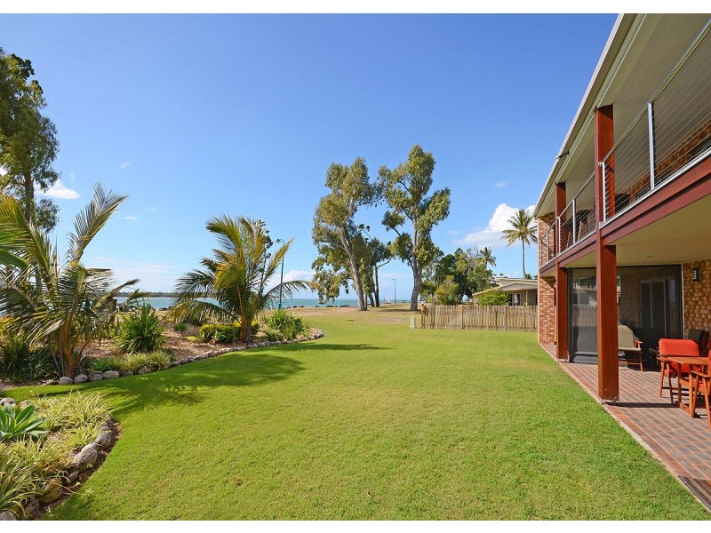 6 Burrum Street, Burrum Heads QLD 4659