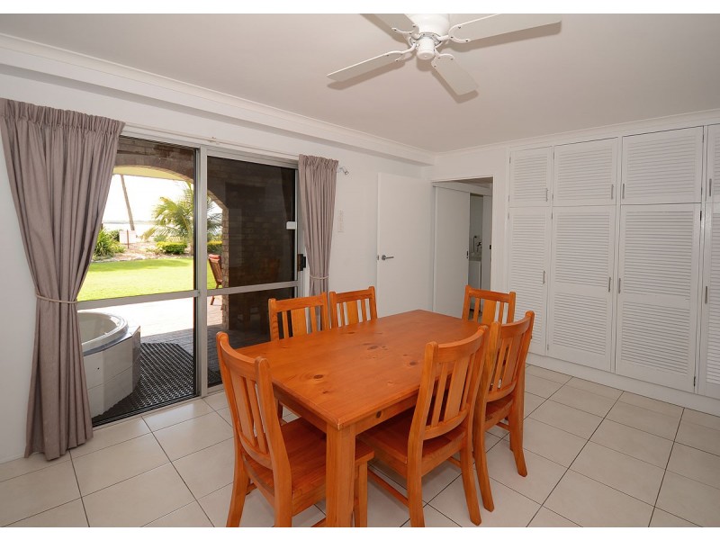 6 Burrum Street, Burrum Heads QLD 4659