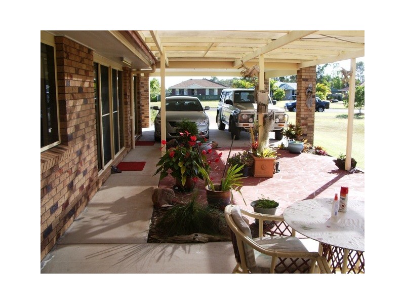 42 Orchid Drive, Burrum Heads QLD 4659