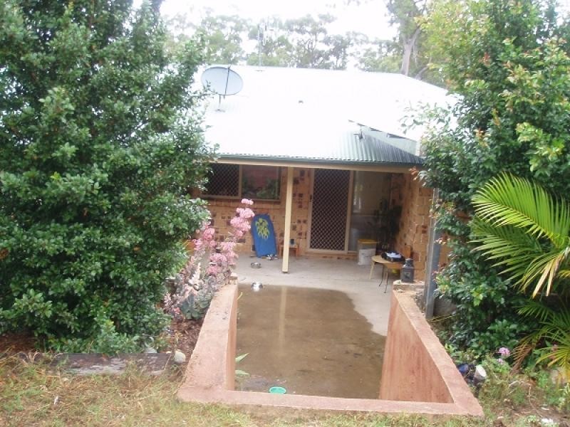 11 Raintree Ave, Burrum Heads QLD 4659