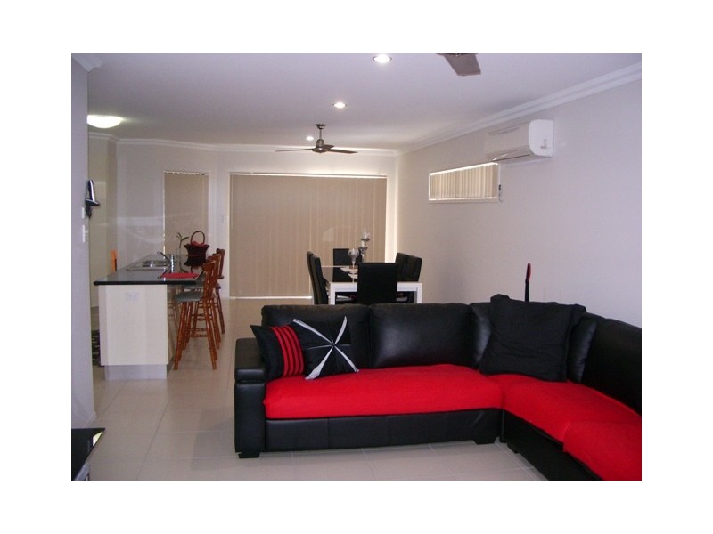 1 Cockle Crt, Burrum Heads QLD 4659