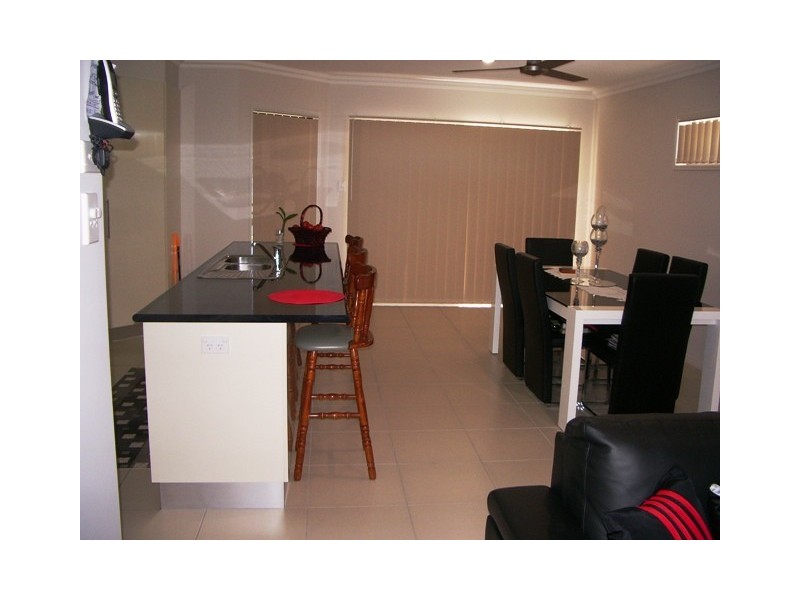 1 Cockle Crt, Burrum Heads QLD 4659