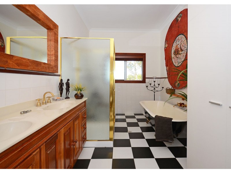 7 Dreamtime Avenue, Burrum Heads QLD 4659