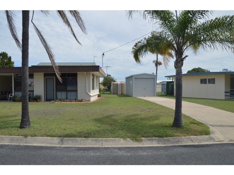 69 Riverview Dr, Burrum Heads QLD 4659
