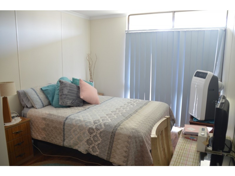 69 Riverview Dr, Burrum Heads QLD 4659