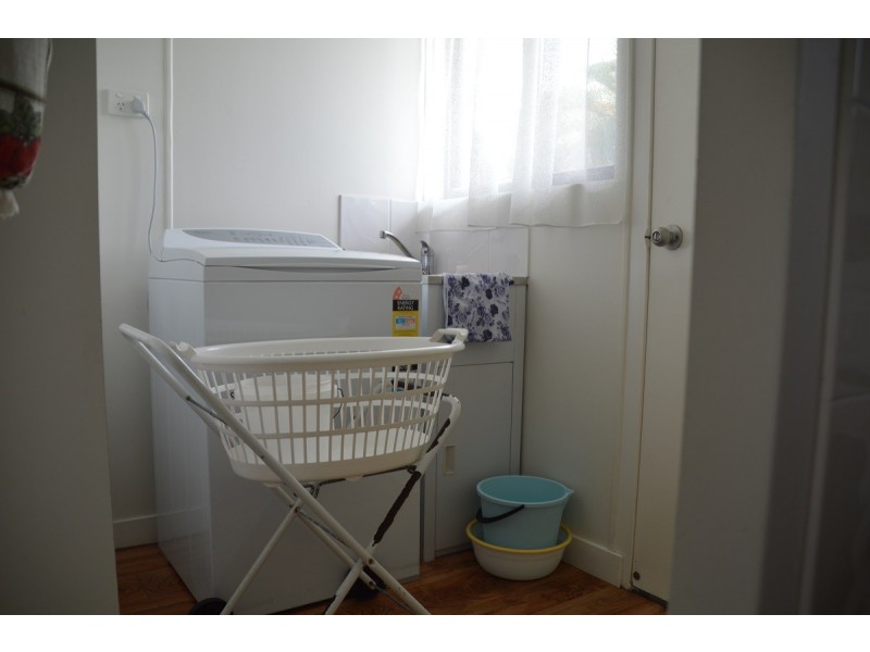 69 Riverview Dr, Burrum Heads QLD 4659