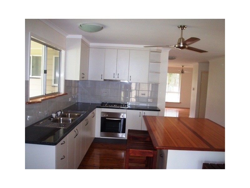 28 Kent Street, Torbanlea QLD 4662