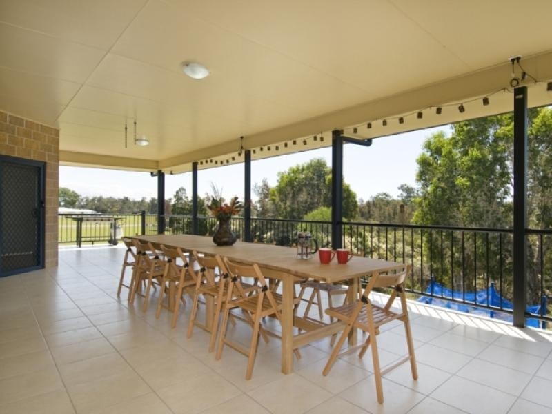 6 Tamarind Close, Burrum Heads QLD 4659