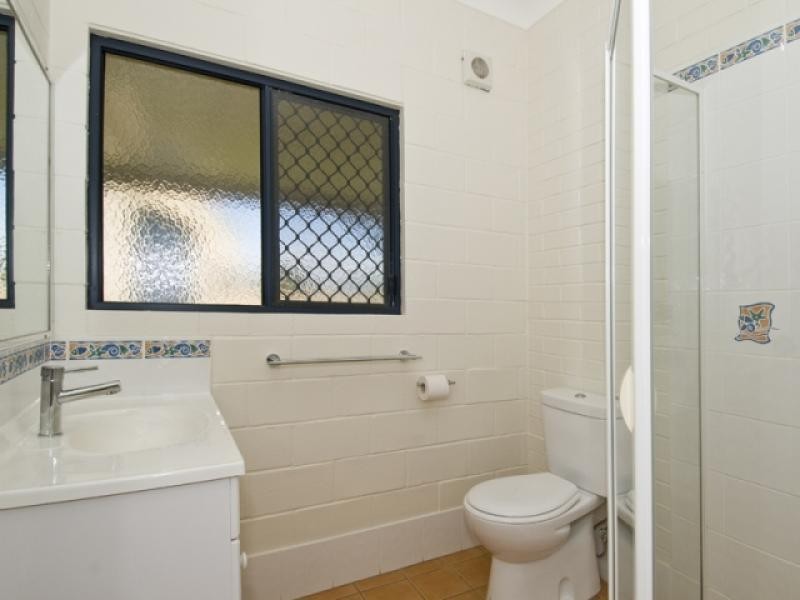 6 Tamarind Close, Burrum Heads QLD 4659